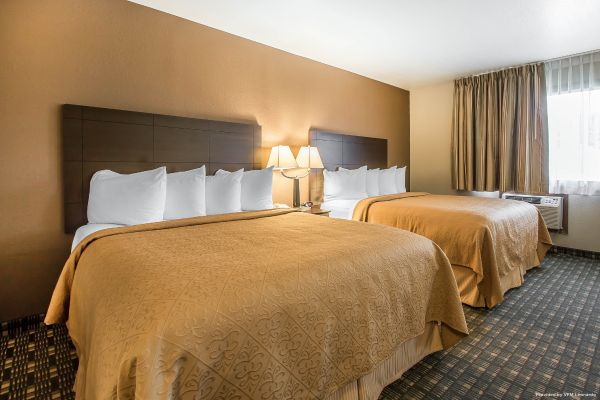 Quality Inn and Suites Decorah